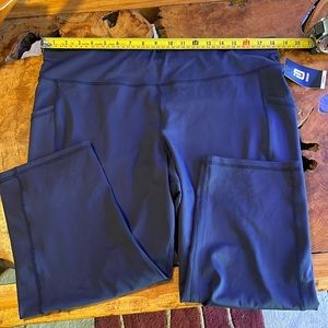 Ideology crop leggings